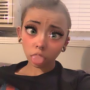 Meet your Posher, Zoë